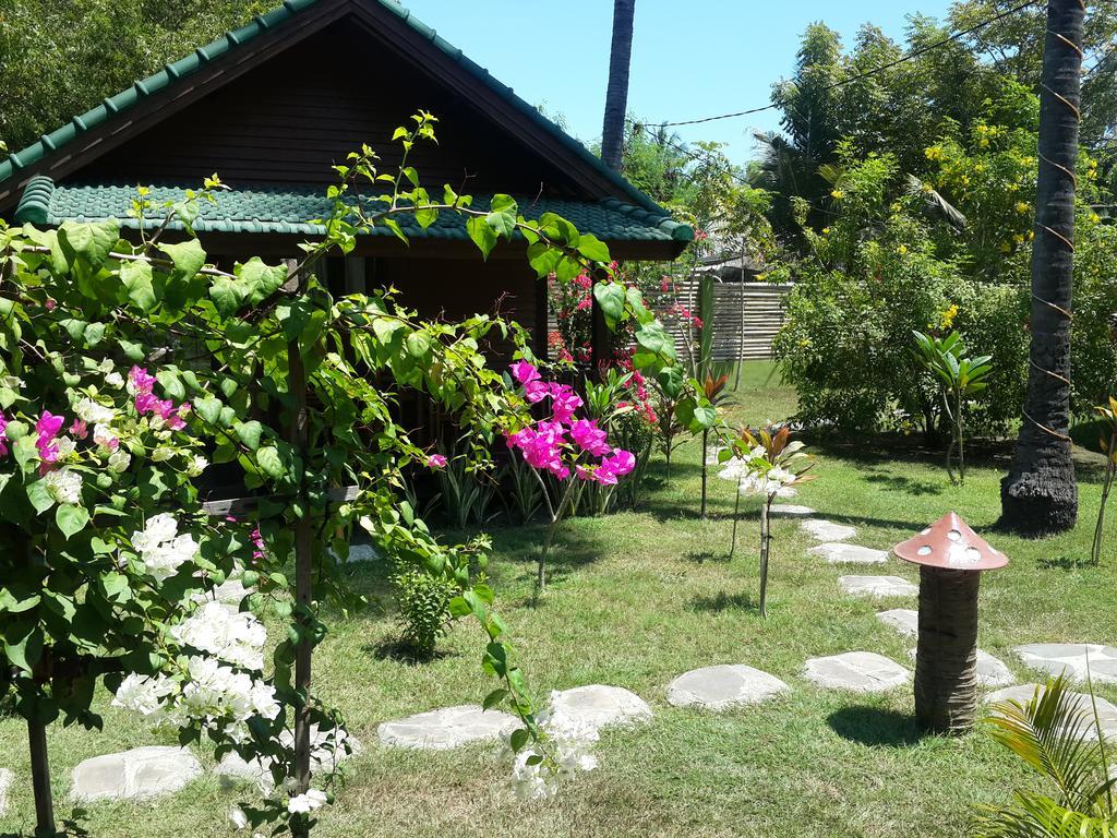 Hotel Oasi Bungalows Gili Air Exteriér fotografie